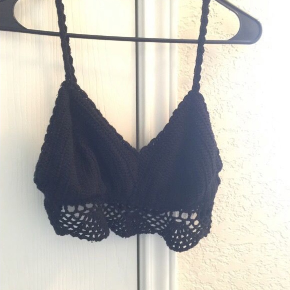 Black PacSun brawlette